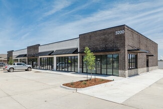 Moore, OK Retail - 3200 S Santa Fe Ave