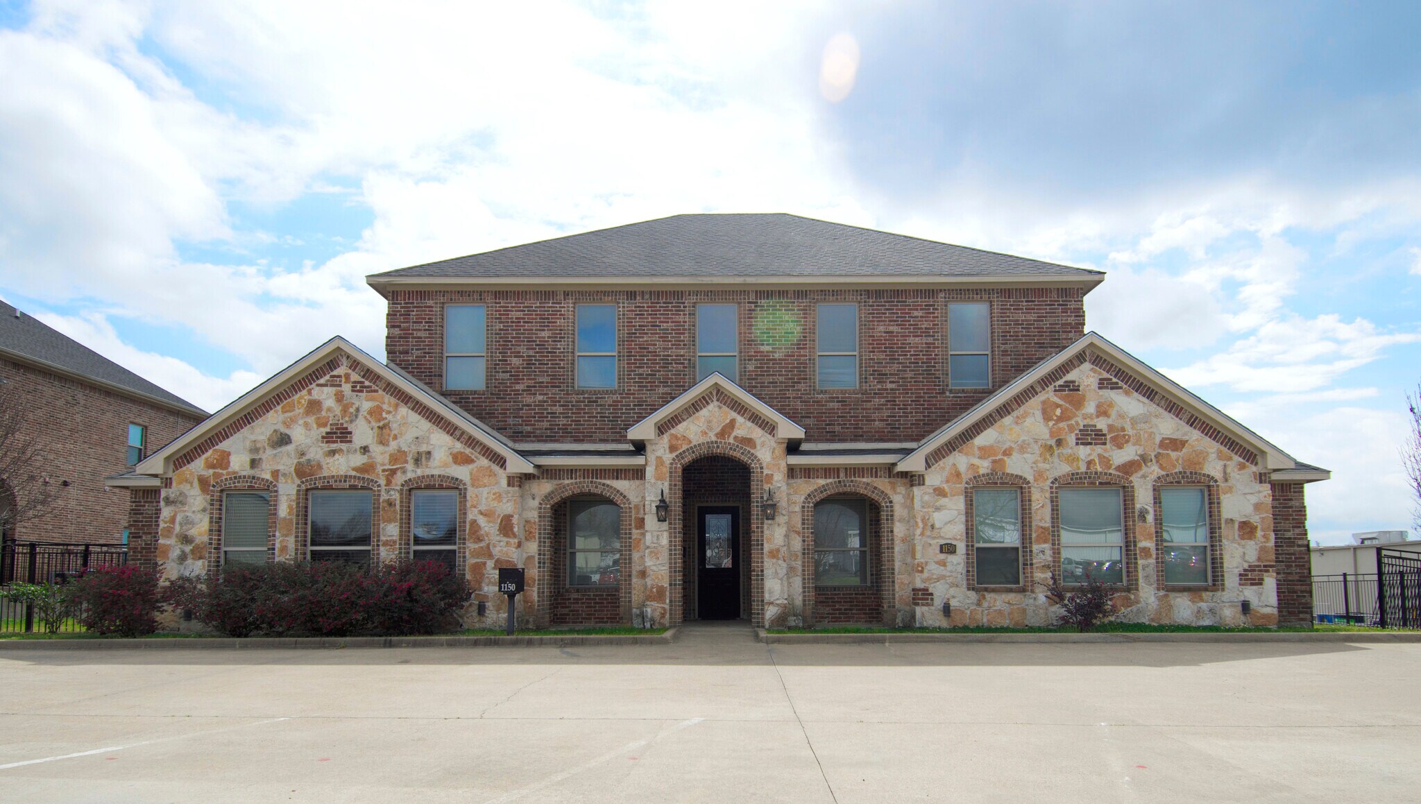 1150 Bromberg St, Mineola, TX for Rent