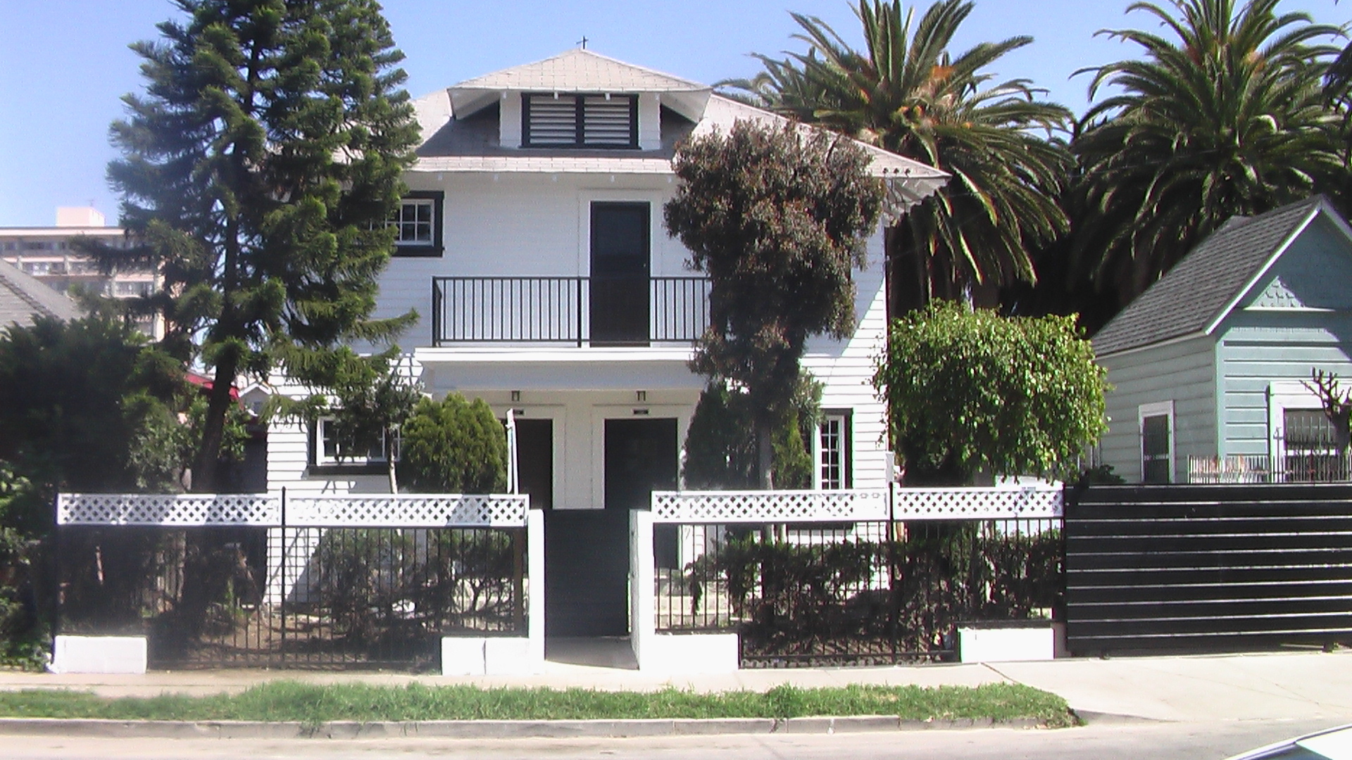 1228 S Catalina St, Los Angeles, CA for Sale