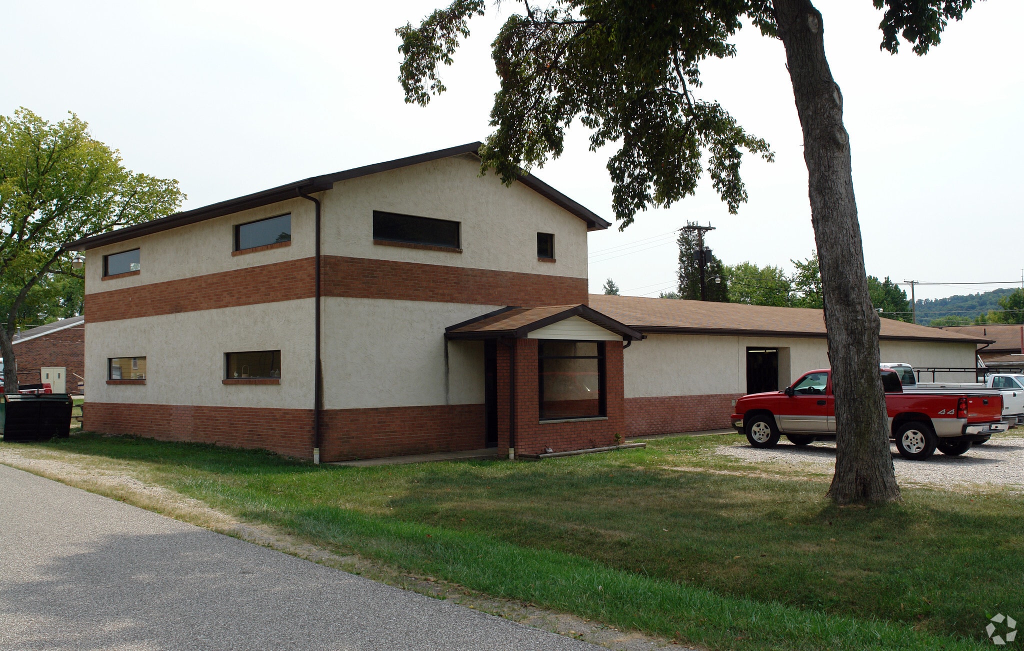 209 Morris St, Dunbar, WV for Sale