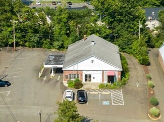 Shelton, CT Retail - 5 Huntington St