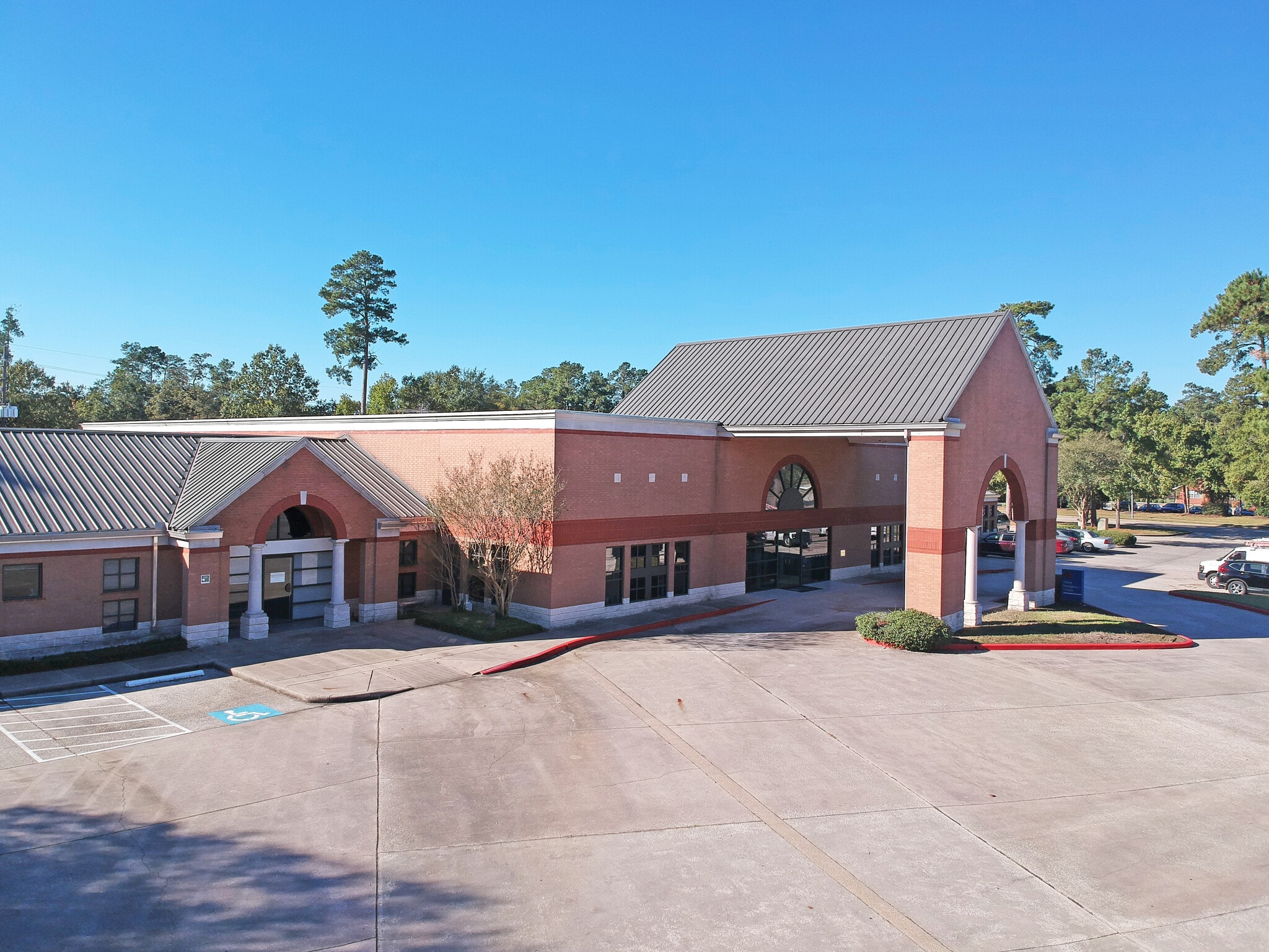 2300 Green Oak Dr, Kingwood, TX for Rent