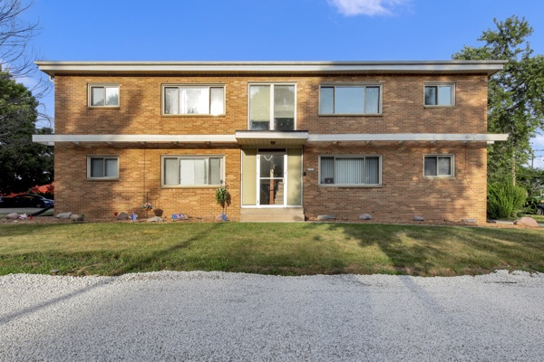 1222 N 116th St, Wauwatosa, WI for Sale