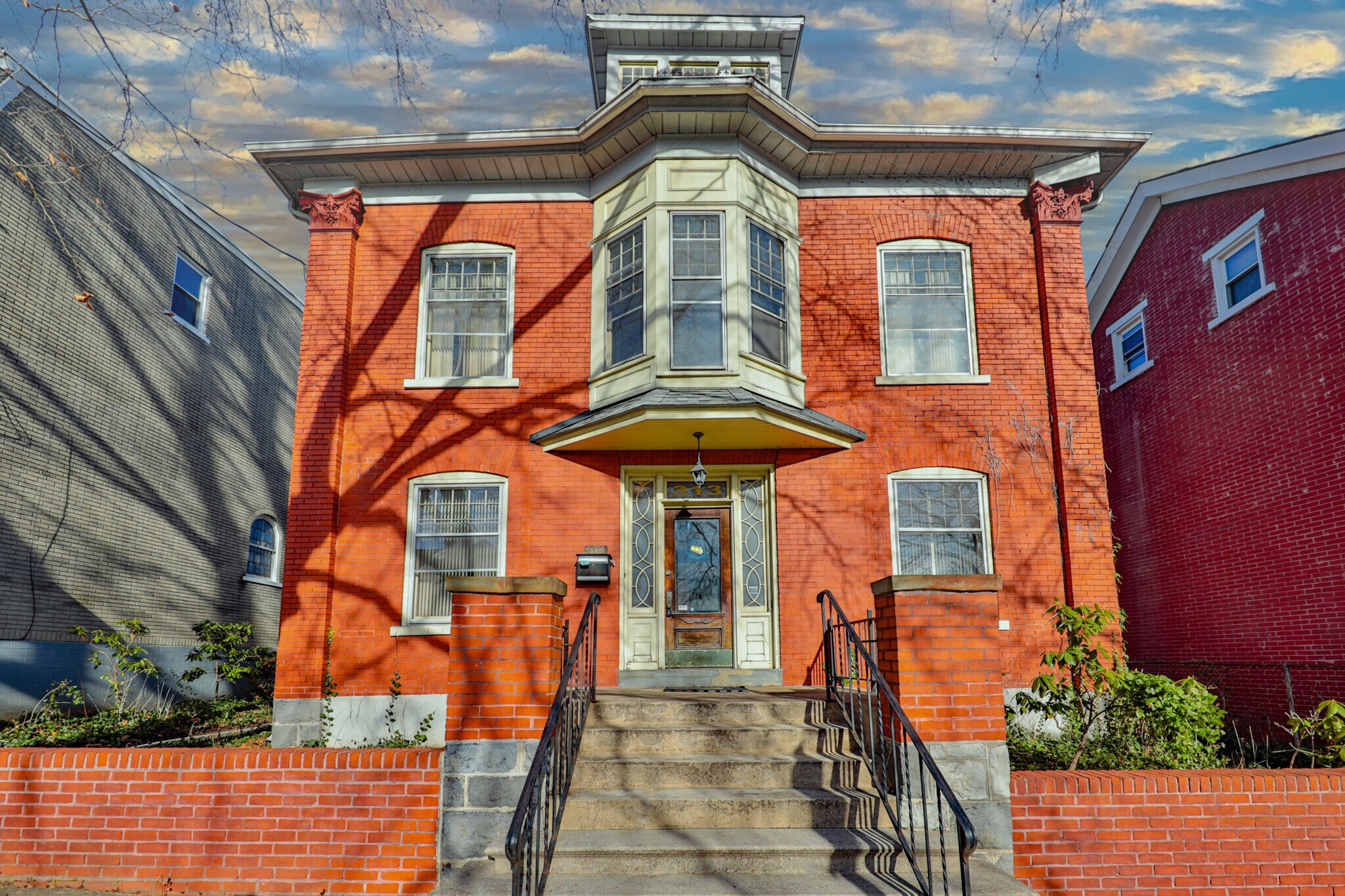 313 E Broad St, Bethlehem, PA for Rent