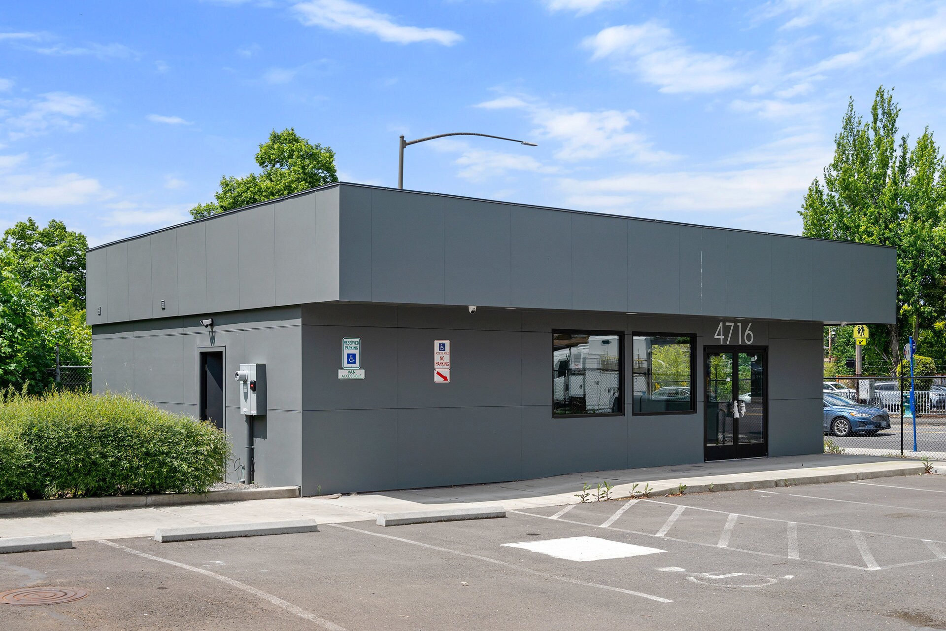 4716 SE Powell Blvd, Portland, OR for Rent