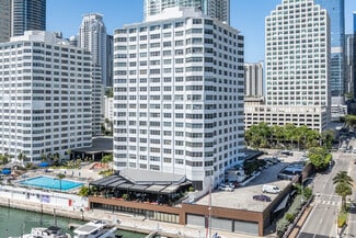 Miami, FL Apartments - 801 Brickell Bay Dr