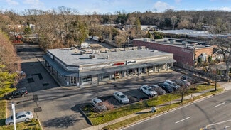 Huntington Station, NY Retail - 15 Cr-66