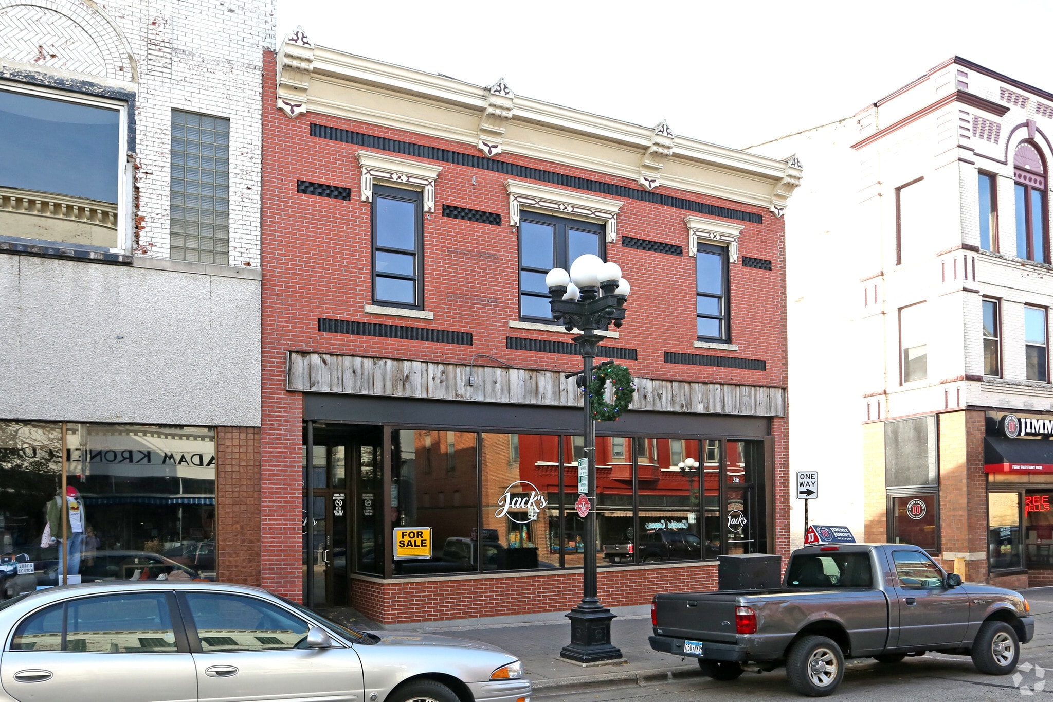 316-318 Pearl St, La Crosse, WI for Sale