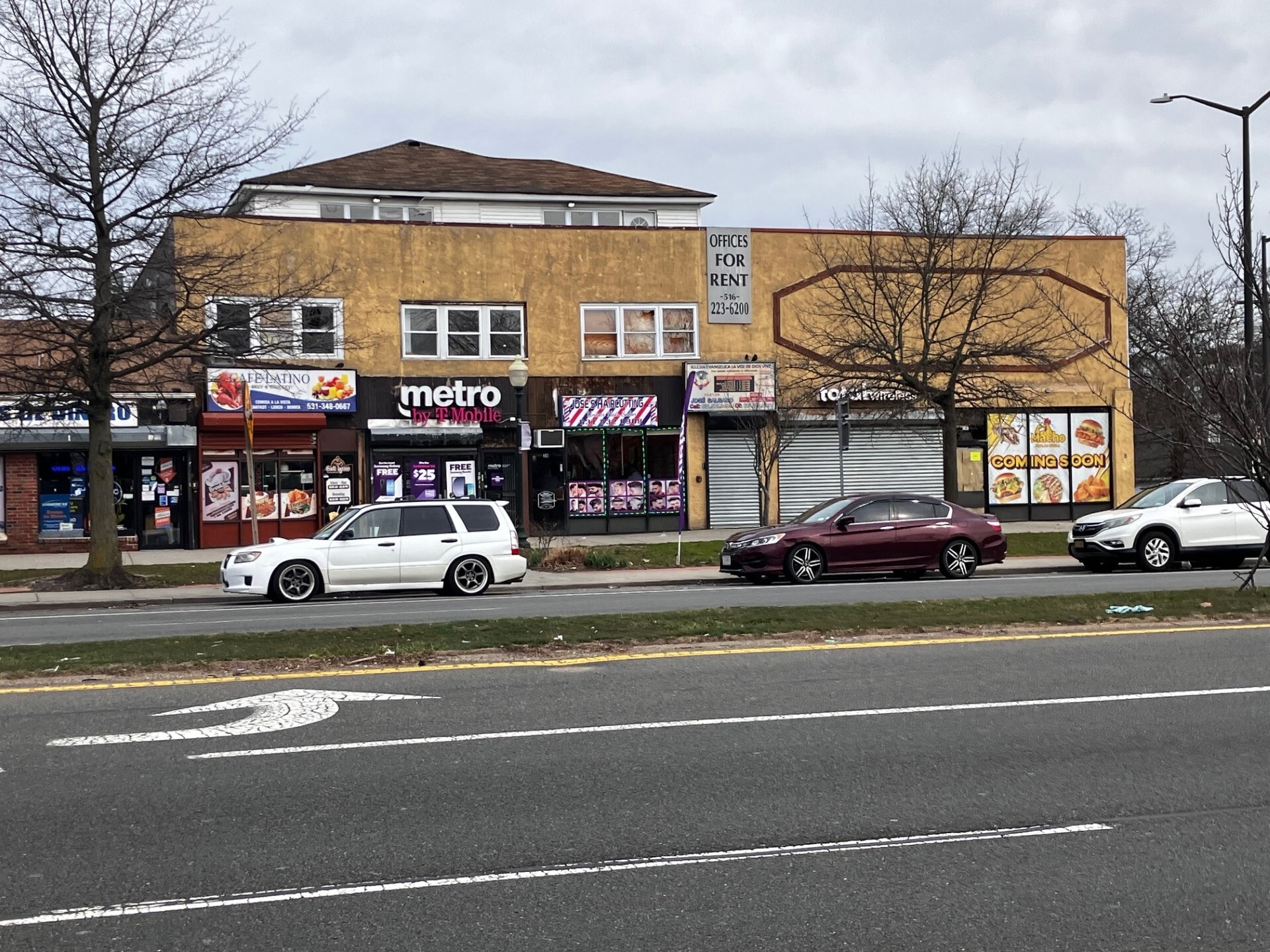 28-40 E Suffolk Ave, Central Islip, NY for Rent