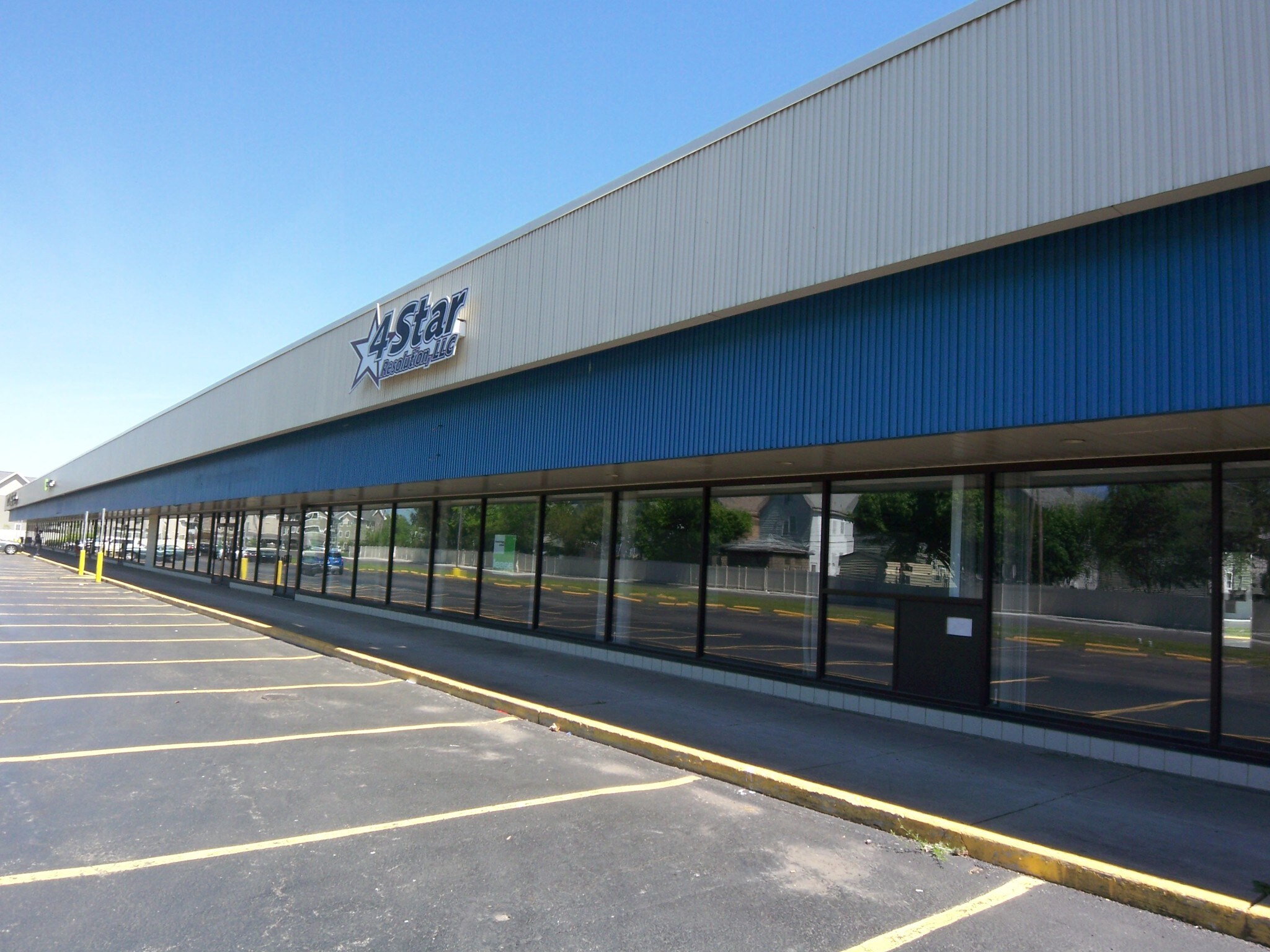 2400 Seneca St, Buffalo, NY for Rent