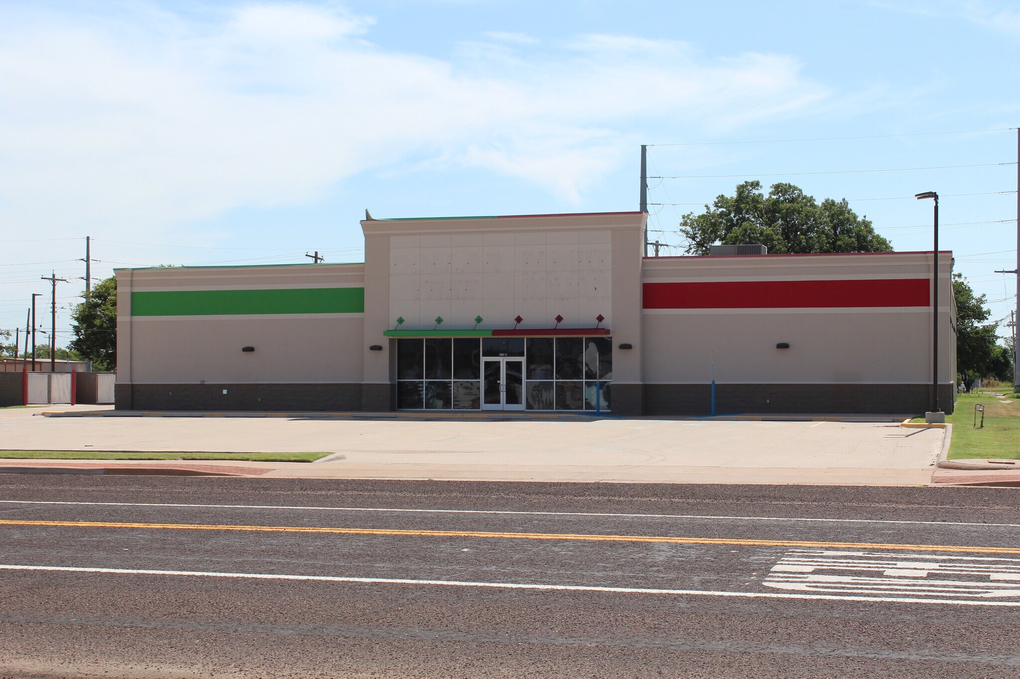 302 N Birch Ave, Munday, TX for Sale