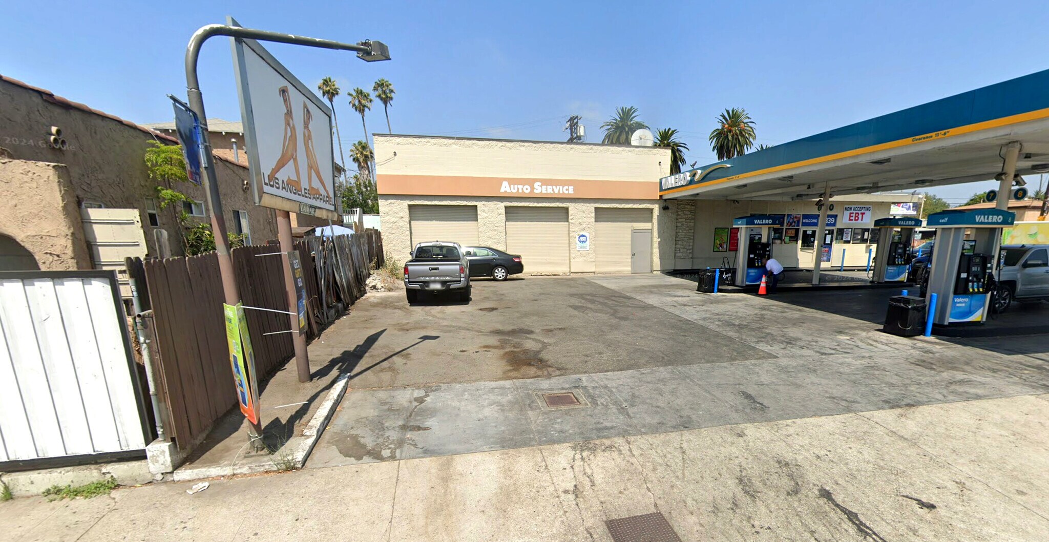 2339 S La Brea Ave, Los Angeles, CA for Rent