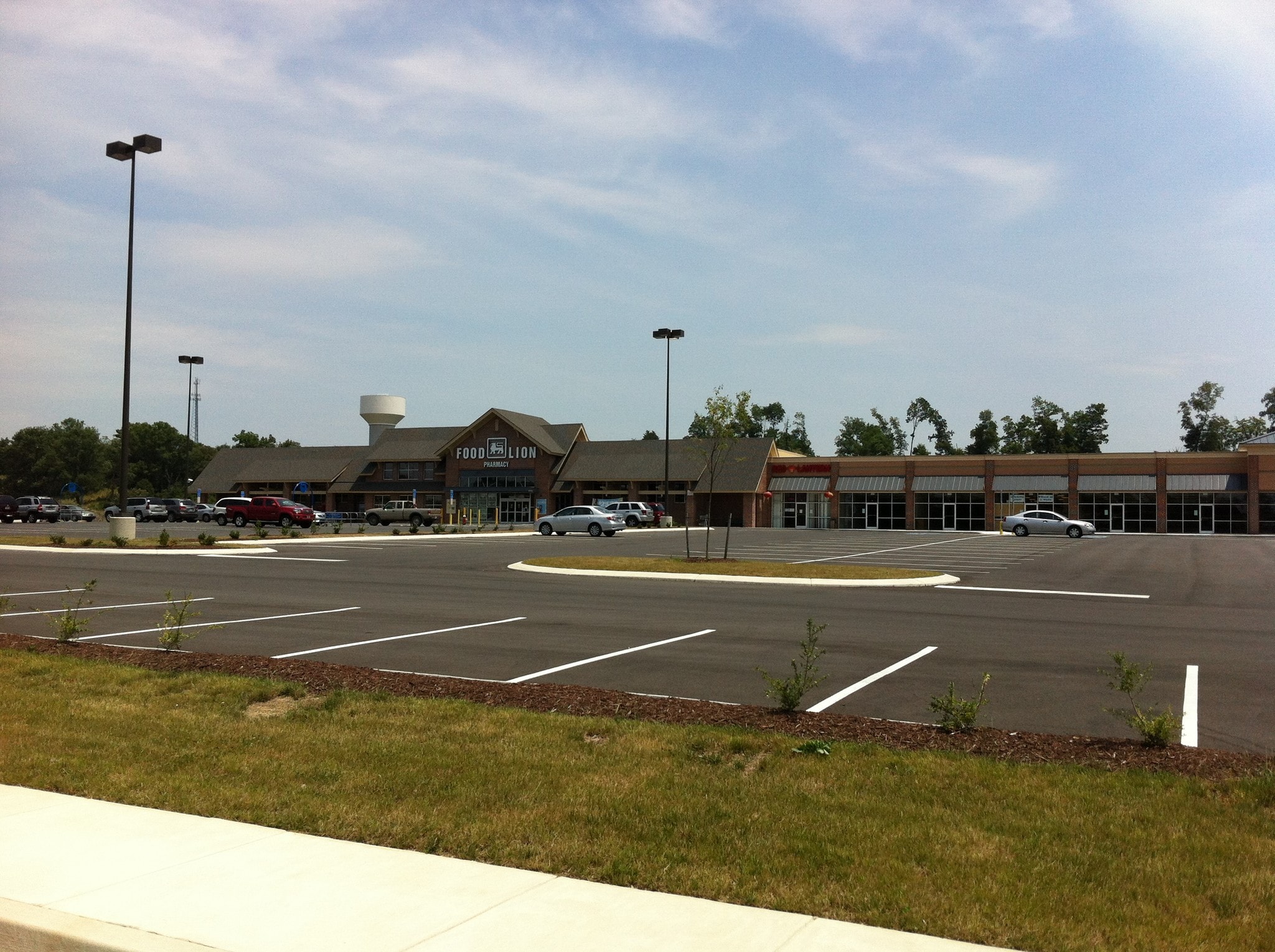 44-78 Worchester Dr, Falling Waters, WV for Rent