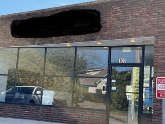 Centerport, NY Retail - 107 Mill Dam Rd