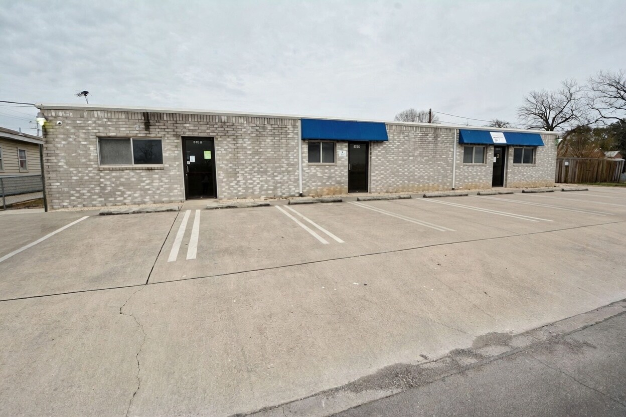 100 Schertz Pky, Schertz, TX for Rent