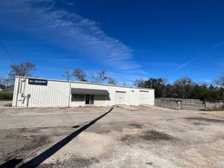 Bryan, TX Warehouse - 2112 E Wm J Bryan Pky