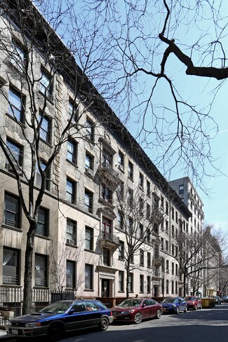 207-209 W 107th St 207-209 W 107th St