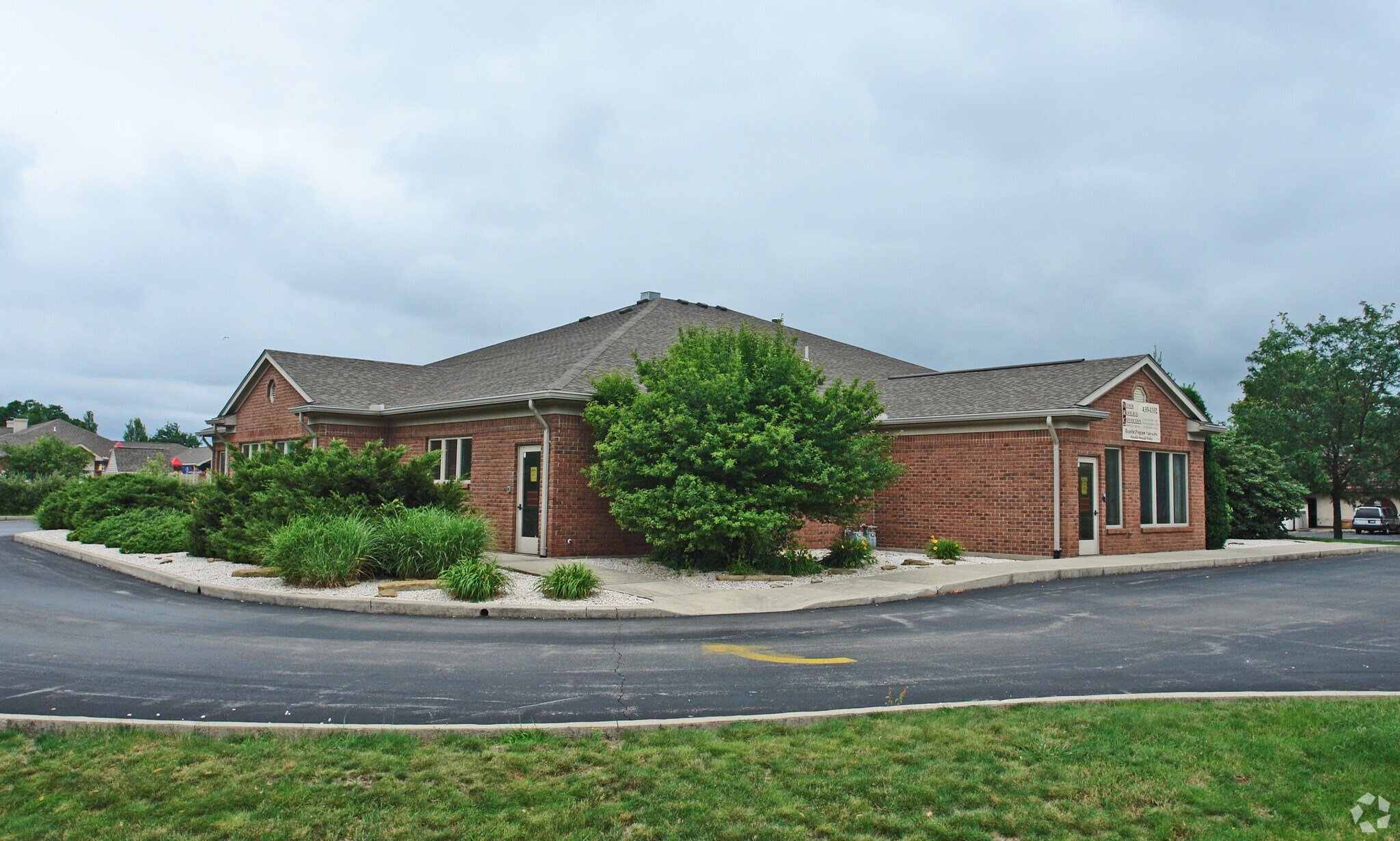 5601 Kentshire Dr Kettering, OH 45440 Health Care Property for Lease
