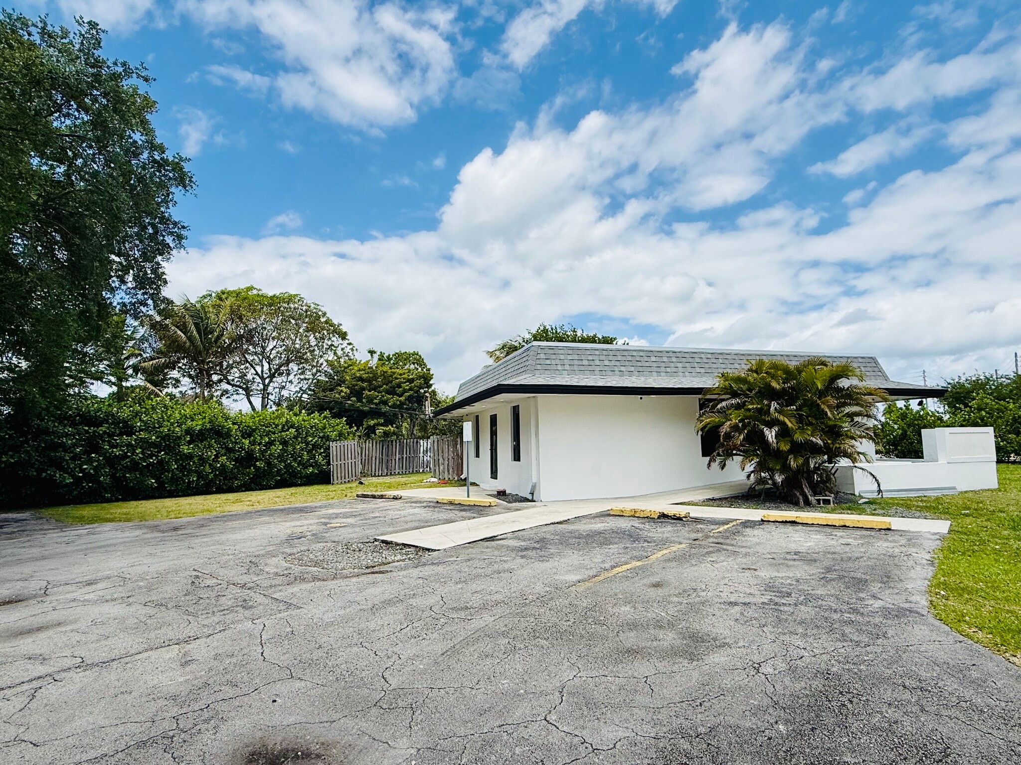 18100 SW 97th Ave, Palmetto Bay, FL for Rent
