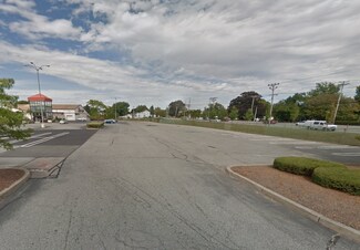 Middletown, RI Retail - 1400 W Main Rd