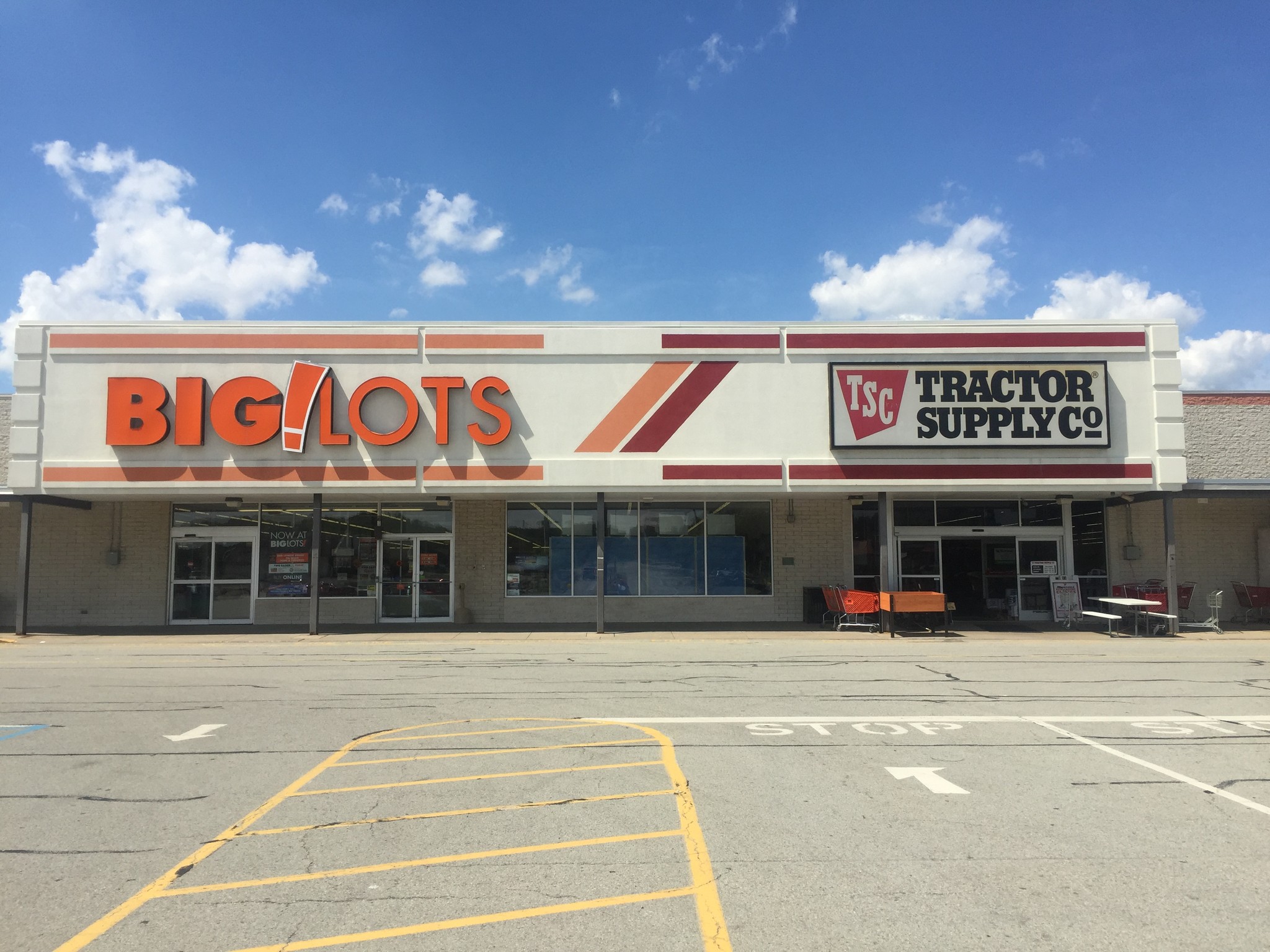 1 Franklin Village Mall, Kittanning, PA for Rent