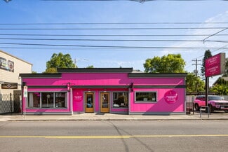 Portland, OR undefined - 3343 SE Hawthorne Blvd