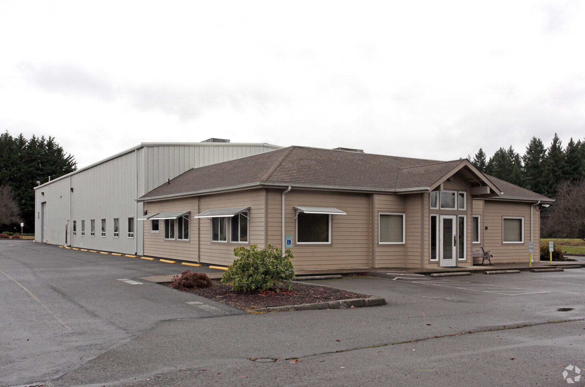 819 78th Ave SW, Tumwater, WA for Sale