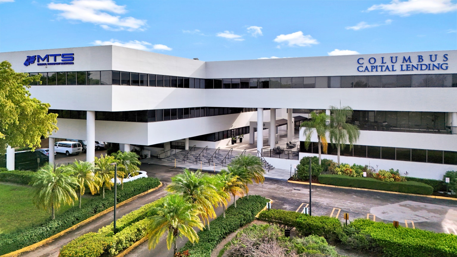 14750 Palmetto Frontage Rd, Miami Lakes, FL for Rent