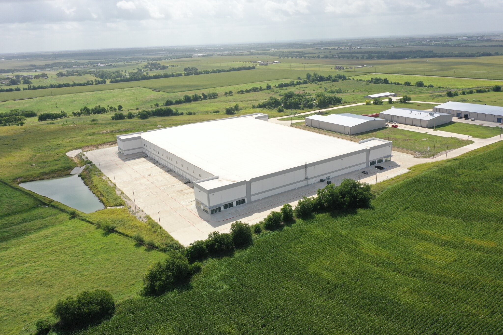 370 BFG 9000 Way, Taylor, TX for Sale