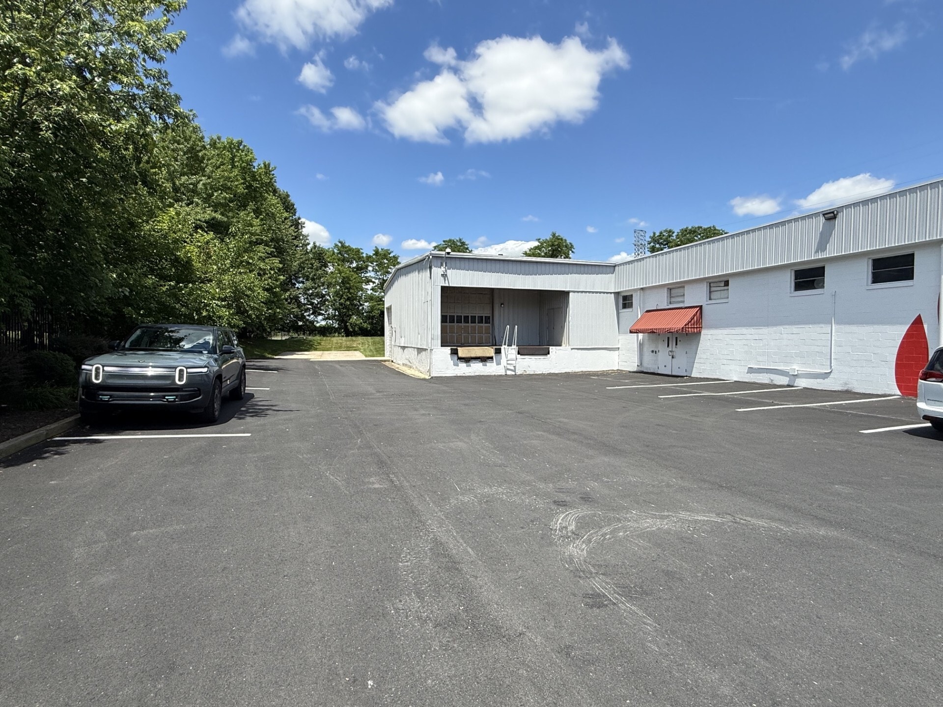 21 Bellecor Dr, New Castle, DE for Rent