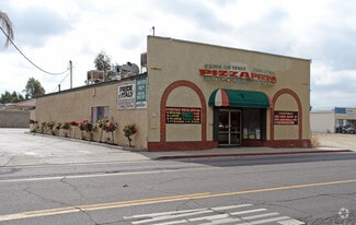 627 S San Jacinto Ave  