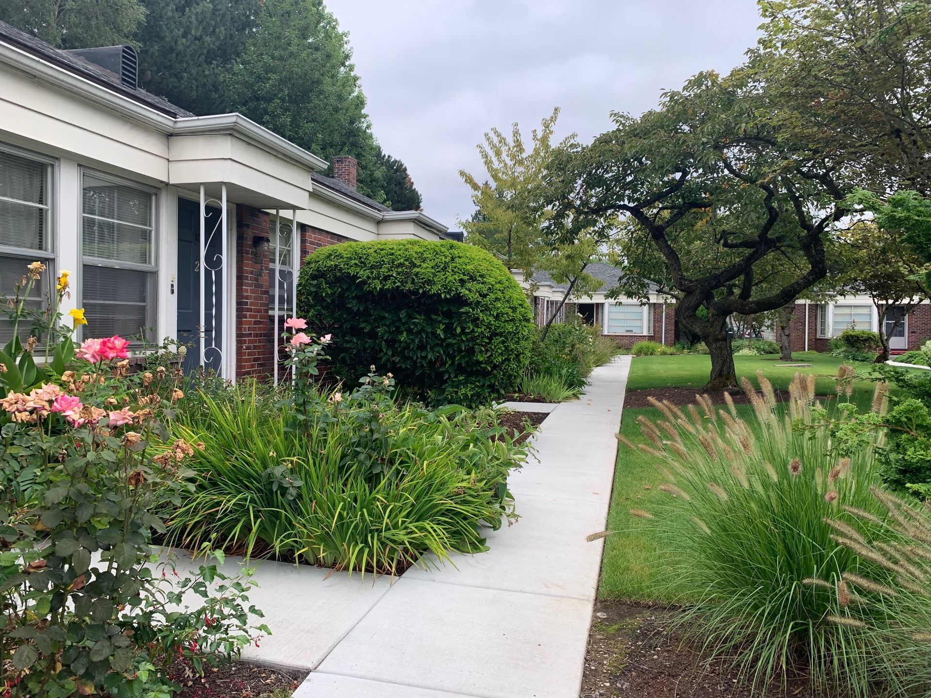 610 SE Cesar E Chavez Blvd, Portland, OR for Sale