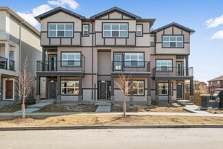 Spruce Grove, AB Apartments - 378-382 Pioneer Rd