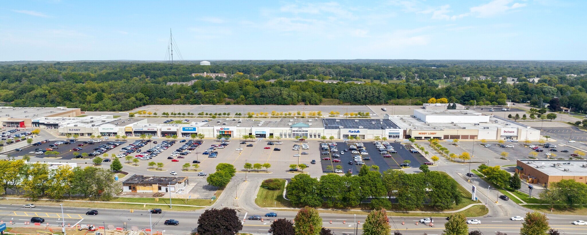 5022-5350 W Main St, Kalamazoo, MI for Rent