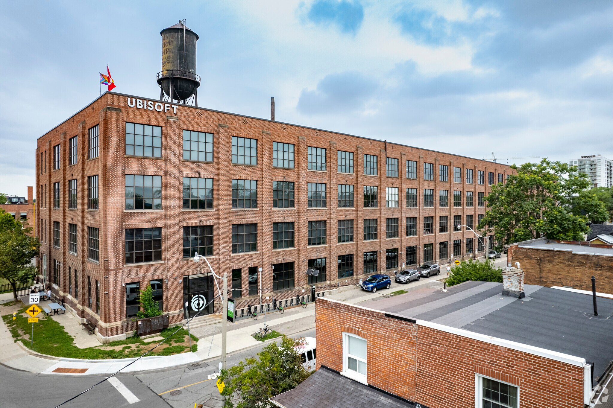 224 Wallace Ave, Toronto, ON for Rent