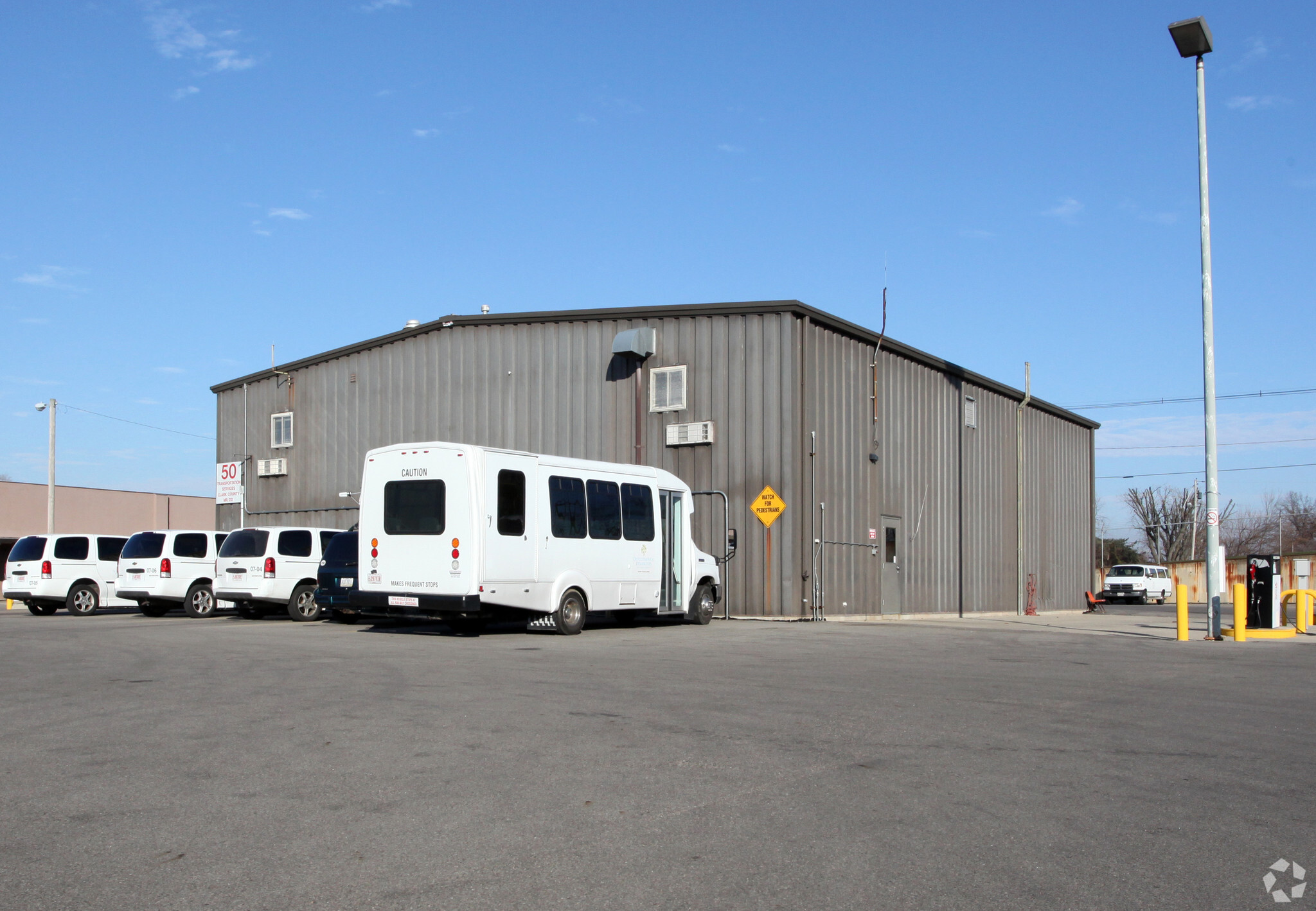 50 W Leffels Ln, Springfield, OH for Rent