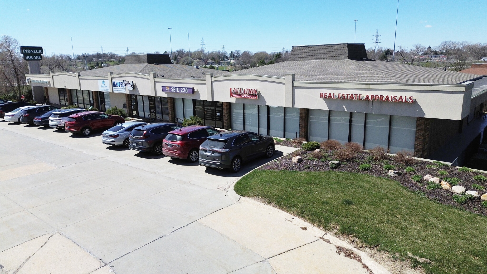 5404-5408 N 99th St, Omaha, NE for Rent