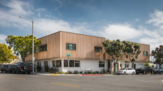 Carlsbad, CA Retail - 2727 Roosevelt St