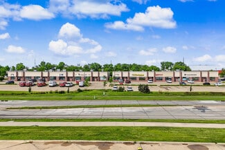 Urbandale, IA Flex - 3946-3998 NW Urbandale Dr Urbandale, IA Flex - 3946-3998 NW Urbandale Dr