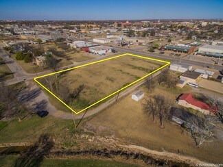 Lawton, OK Commercial Land - 1102-1112 SW E Ave