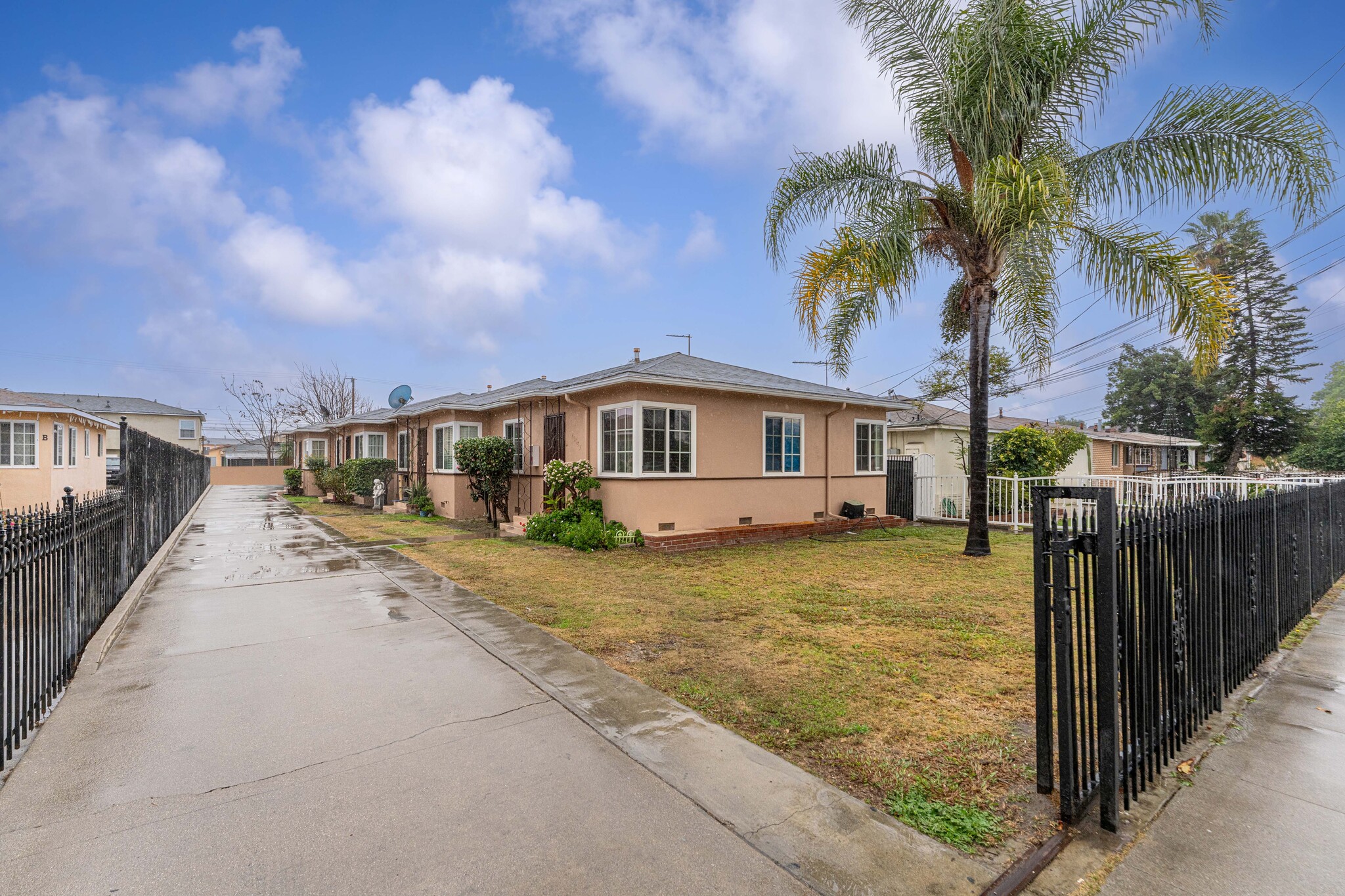 6908 Crafton Ave, Bell, CA for Sale