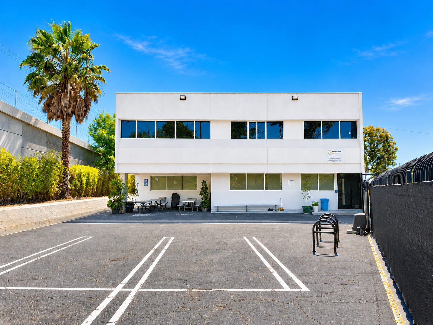 5200 W 83rd St, Los Angeles, CA for Rent