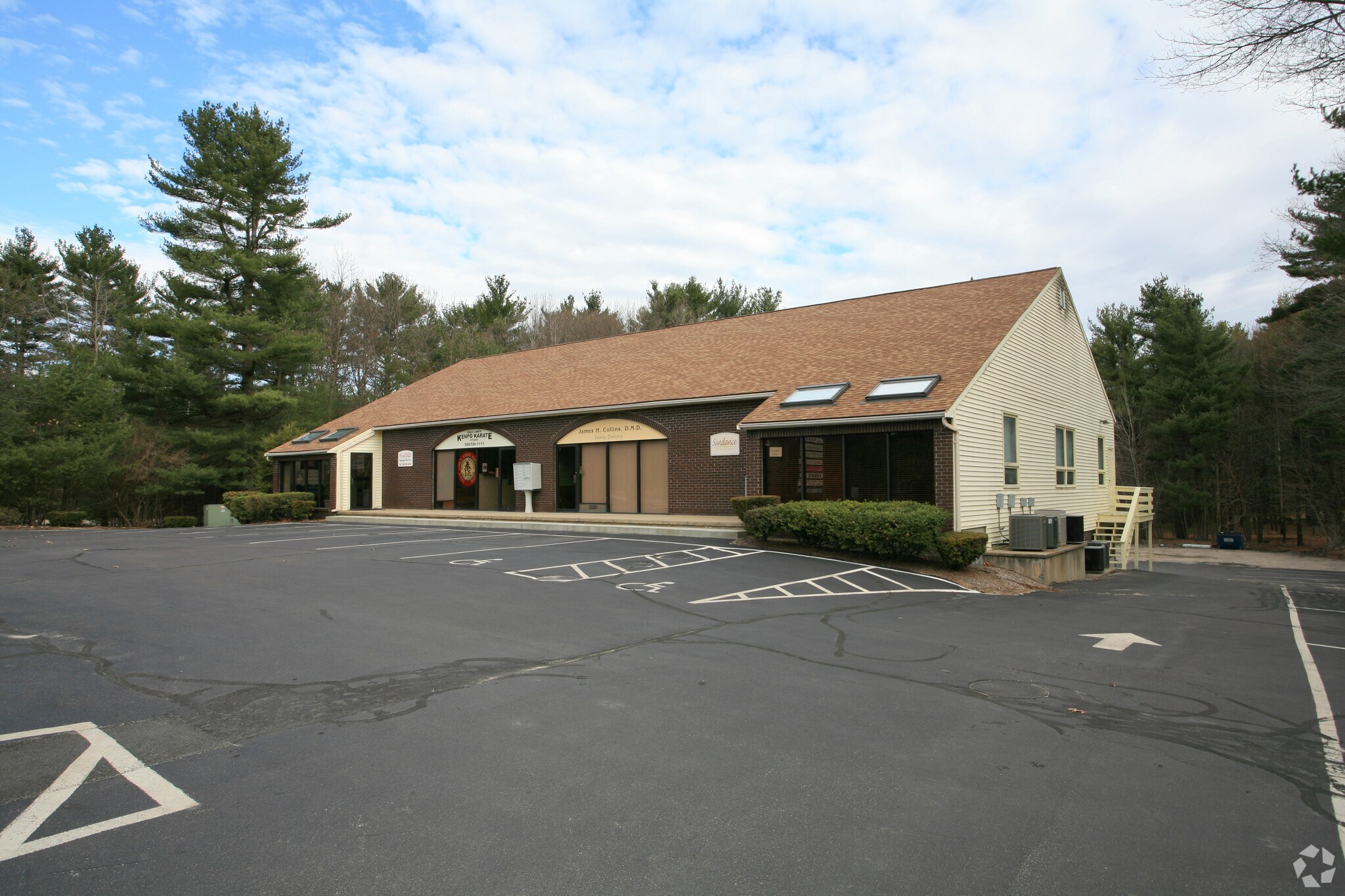206 Main St, Norfolk, MA for Rent