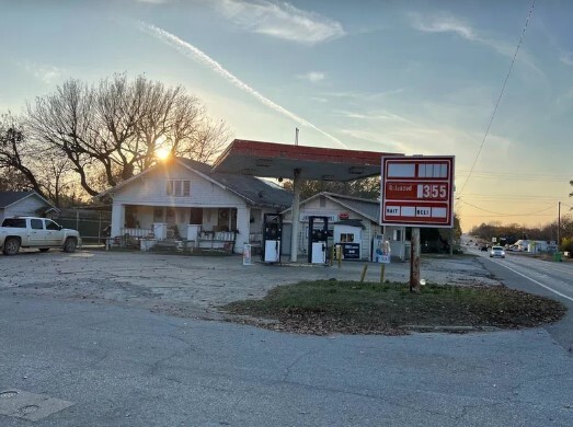 325 N 5th St, Okemah, OK for Sale