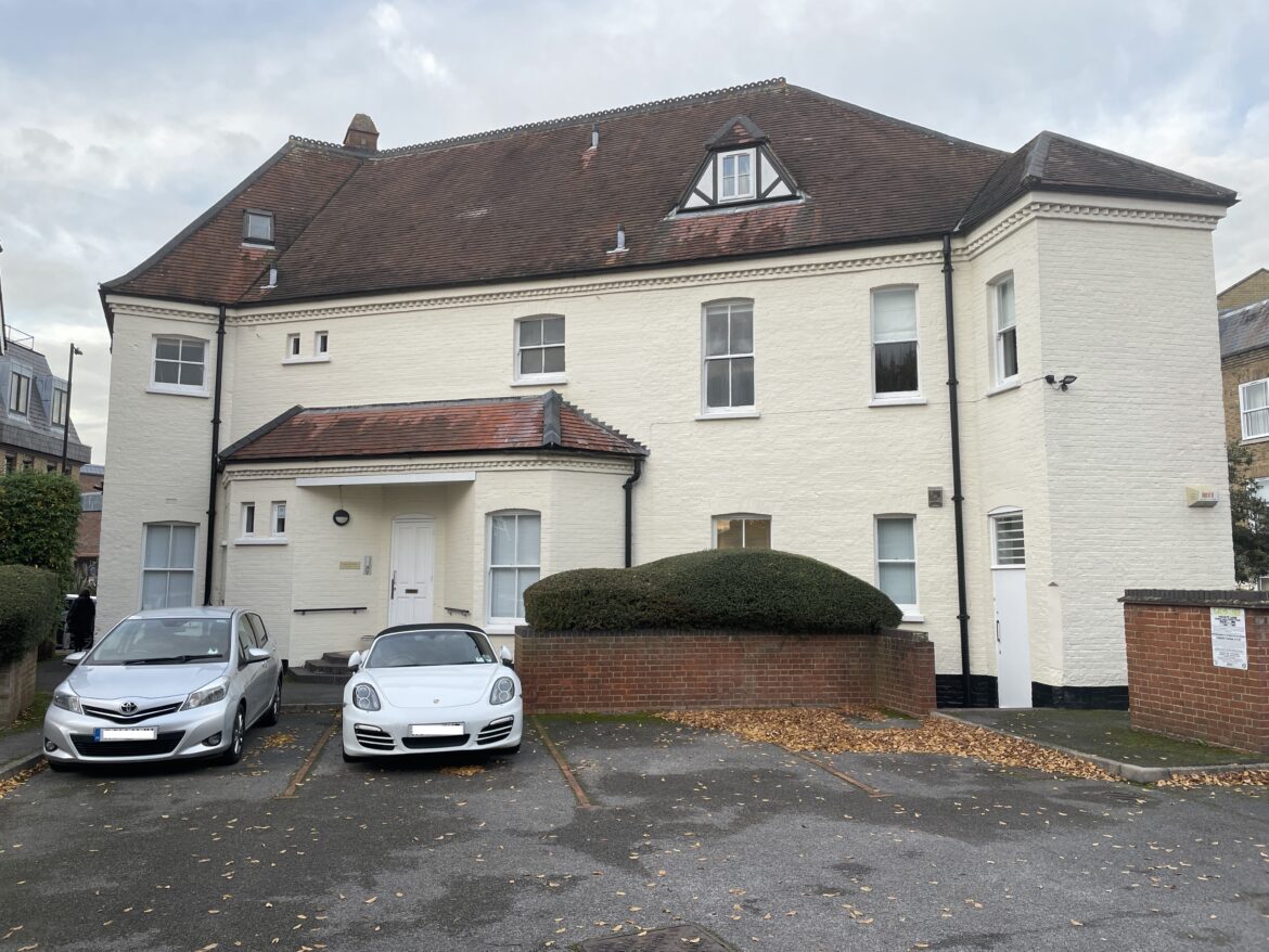 2 Kings Rd, Windsor, BKS for Rent