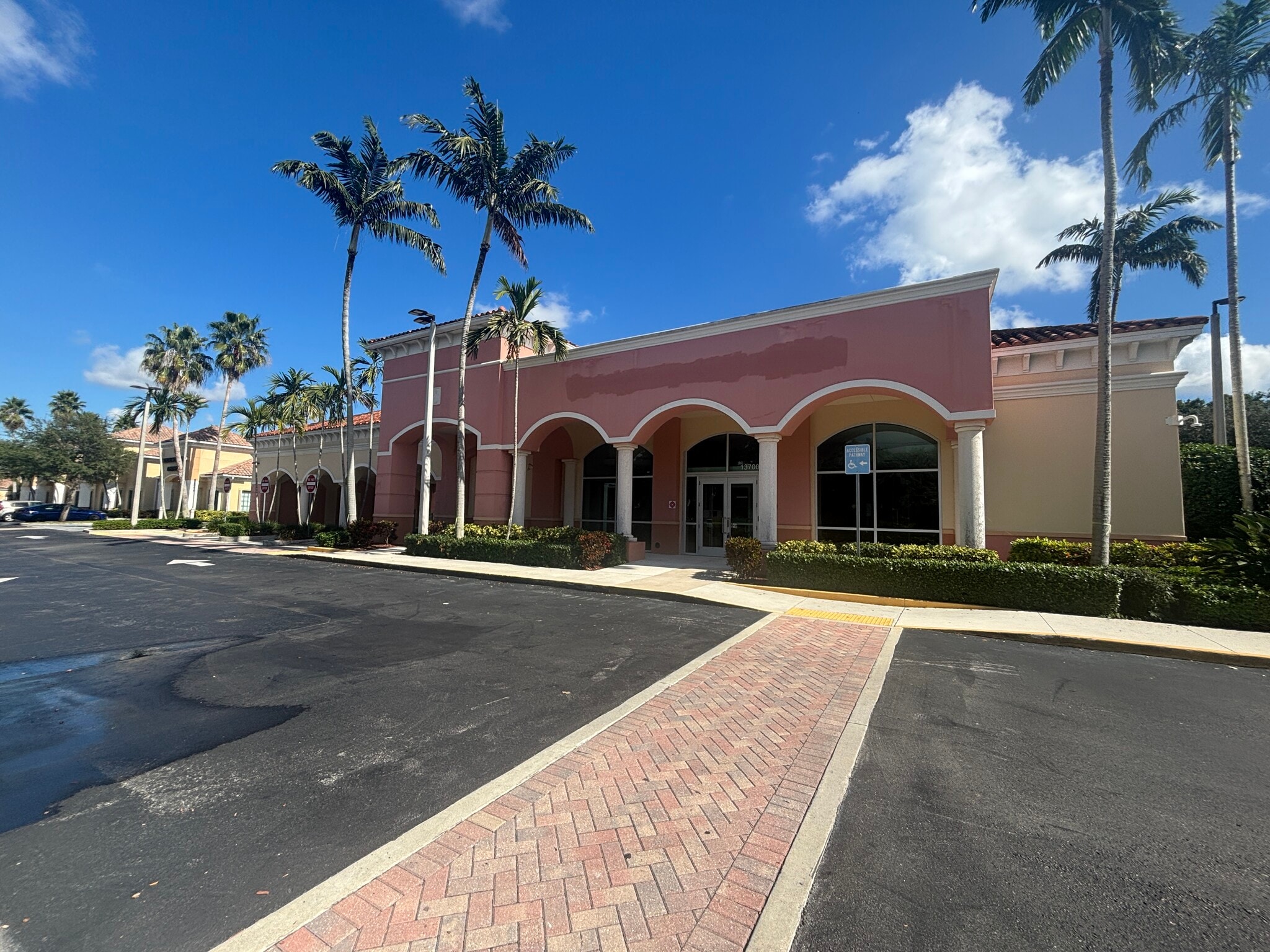 13700 S Jog Rd, Delray Beach, FL for Rent