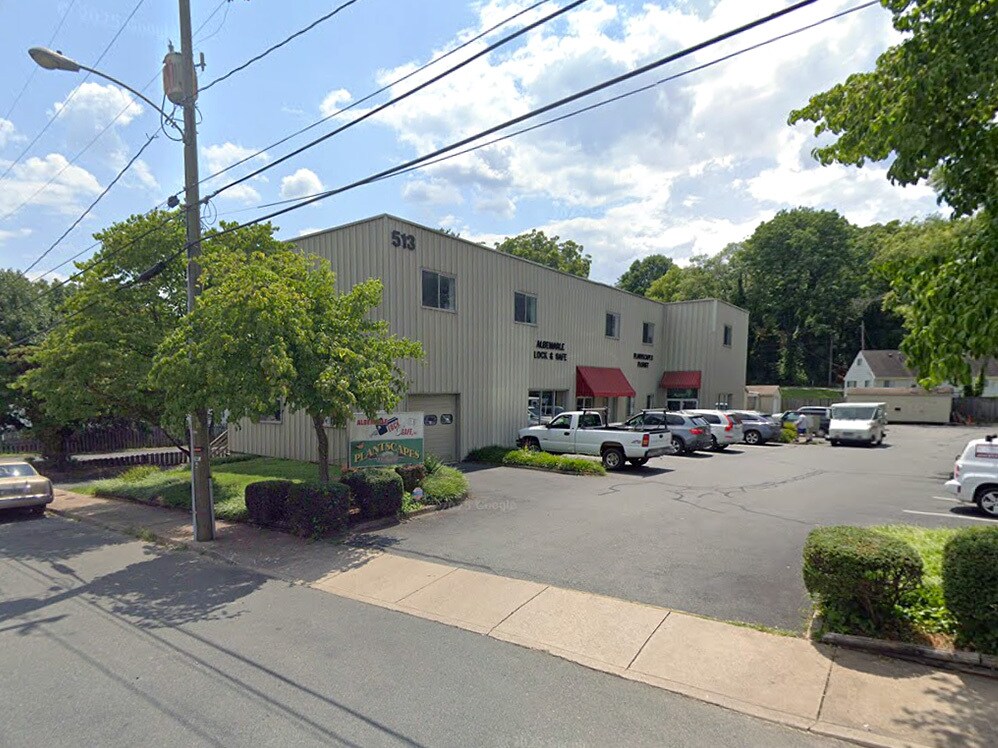 513 Stewart St, Charlottesville, VA for Rent