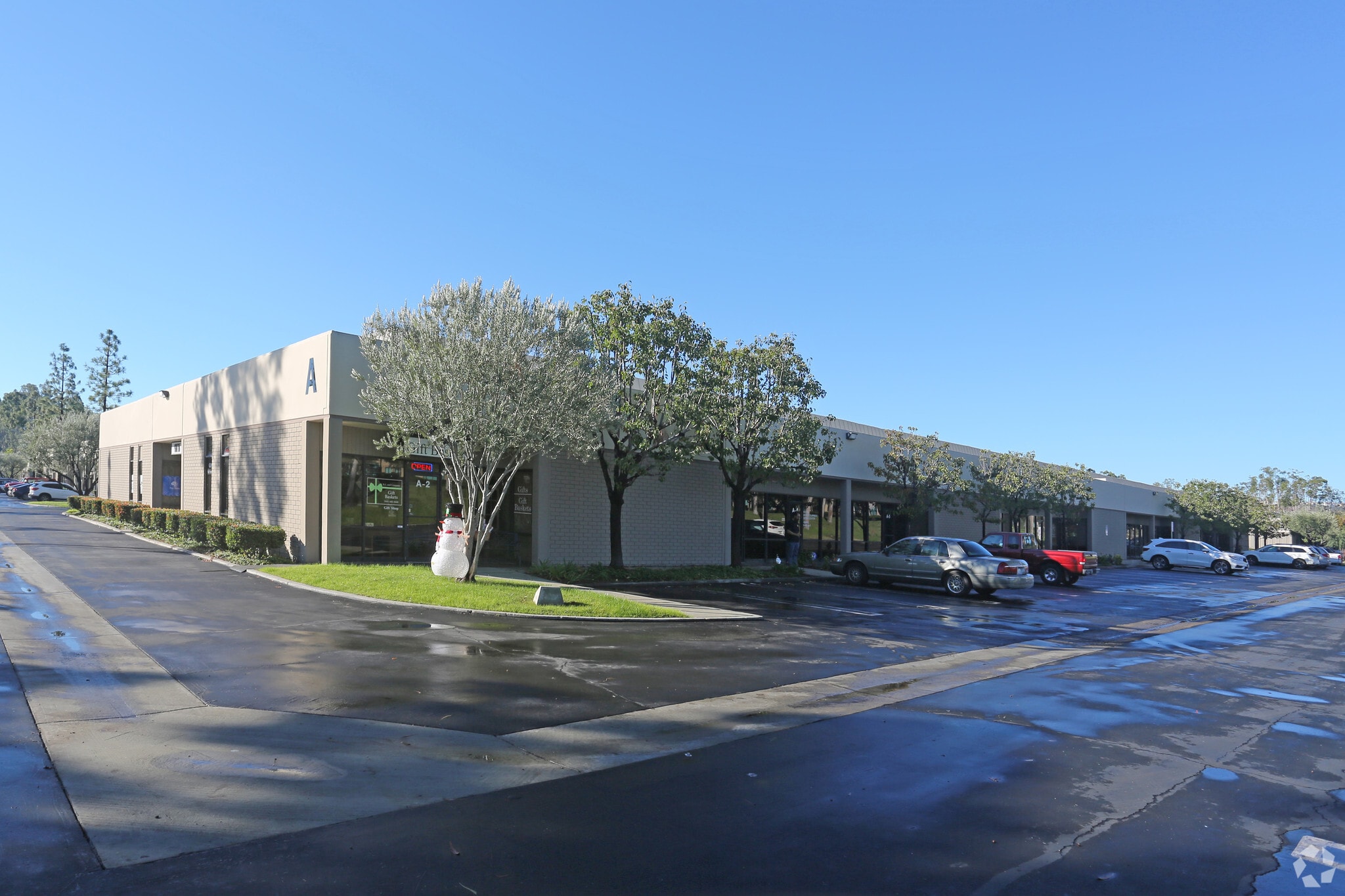 23011 Moulton Pky, Laguna Hills, CA for Rent