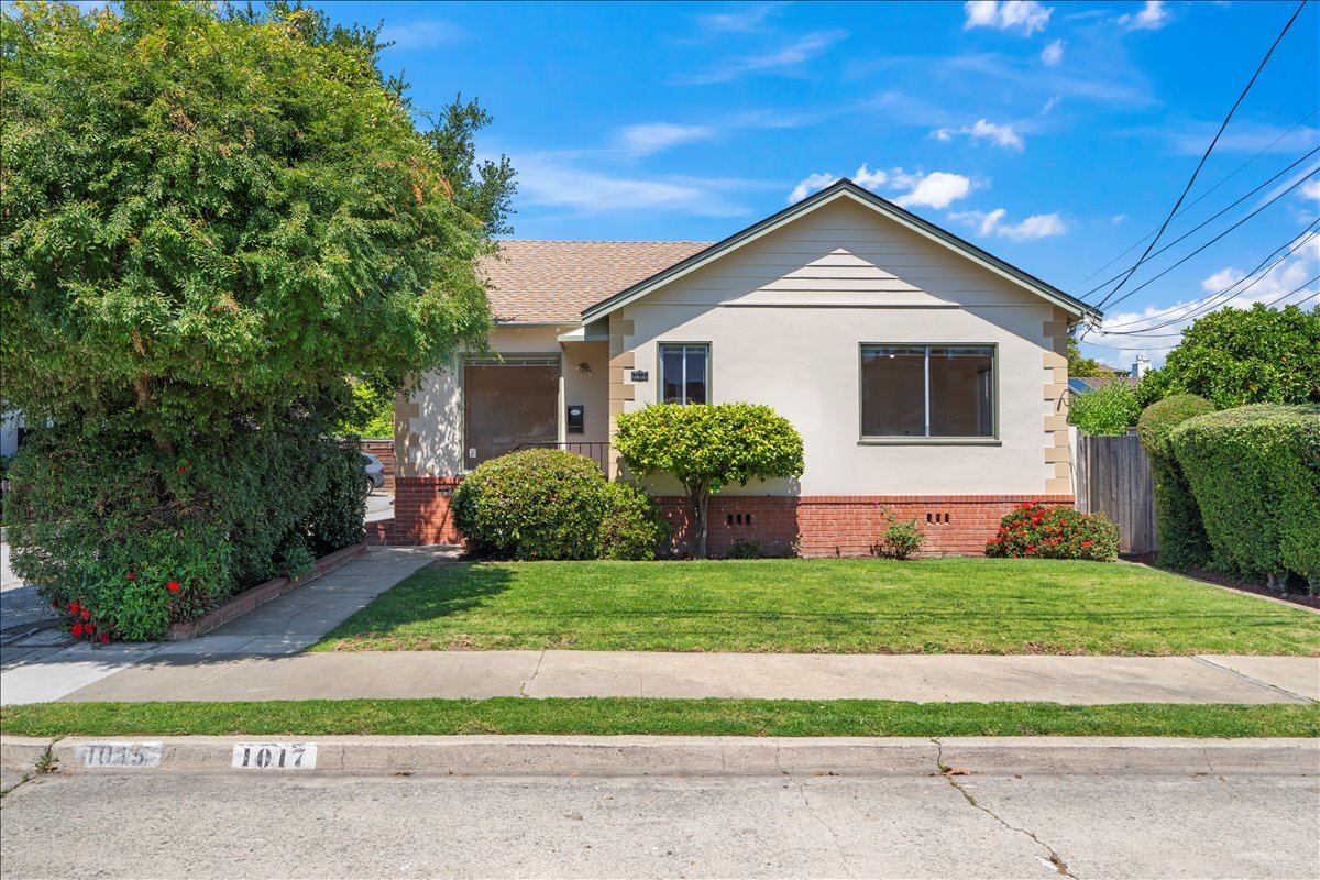 1015 10th Ave, San Mateo, CA for Sale