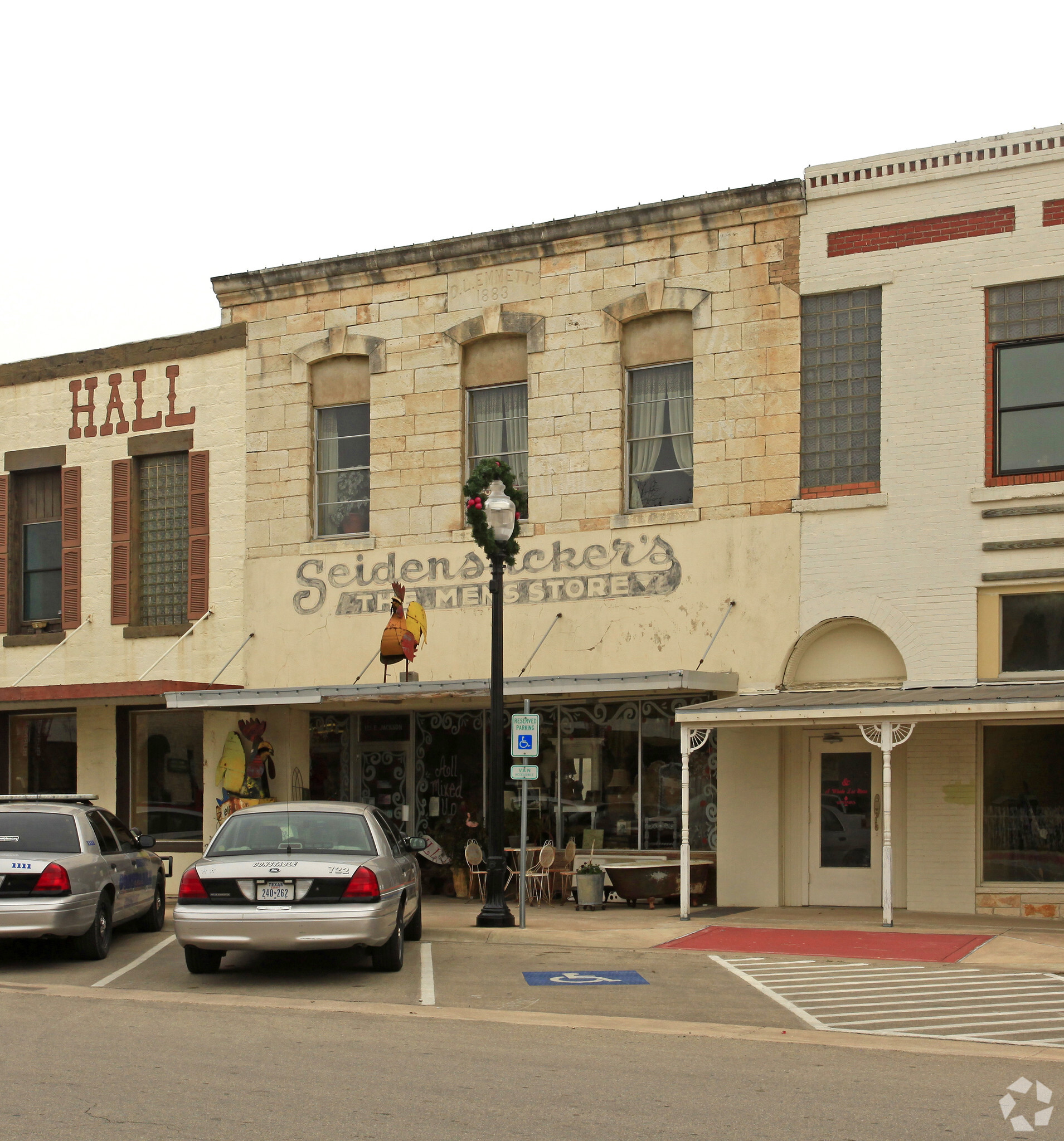 123 E Jackson St, Burnet, TX for Rent